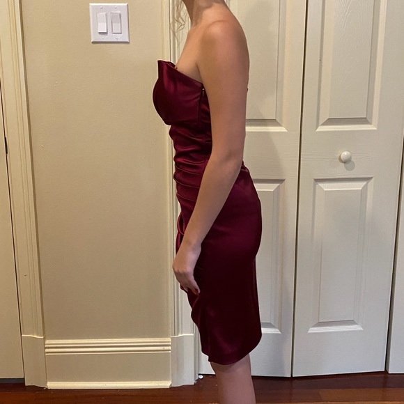 Wine red cocktail dress - Picture 4 of 4